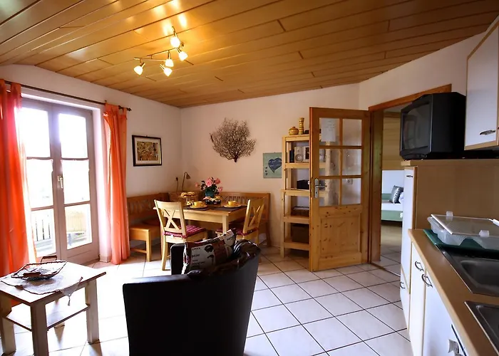 Und Holzapfel Appartement